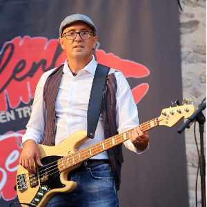 Arnd Fuchs Bass Professor